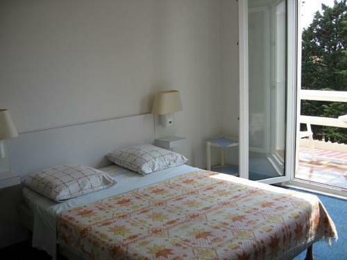 Apartment Paris Novalja