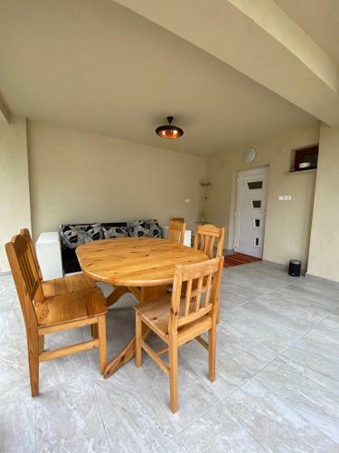Pet?fi 24 Apartmanok Si�fok