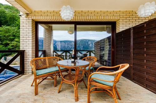 Bed & Breakfast Rex Infinity View 4* Cazanele Dunarii
