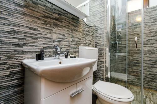 Bed & Breakfast Rex Infinity View 4* Cazanele Dunarii