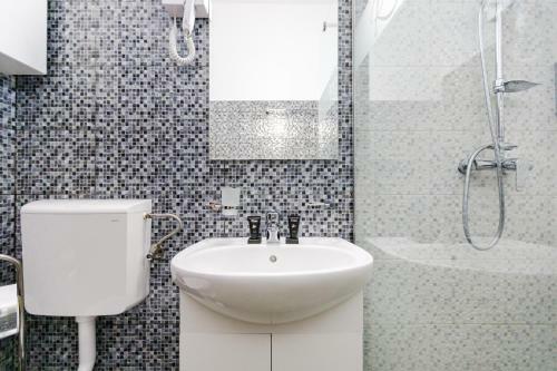 Bed & Breakfast Rex Infinity View 4* Cazanele Dunarii