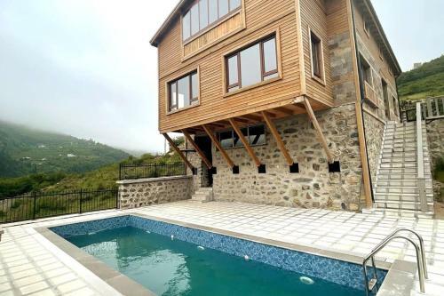 Villa A Dream Holiday Across Sumela Monastry