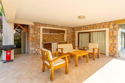 Deniz Ve Do?a Manzaral? 4+2 Villa Dilara