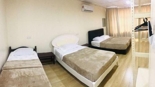 Pak Long Shoplot Homestay 2