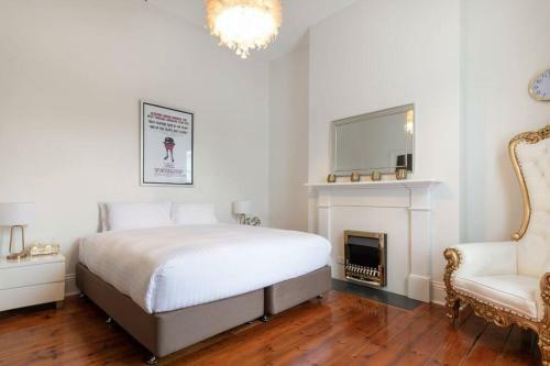 Apartamento A Modern Home With Old-world Charm In Bathurst