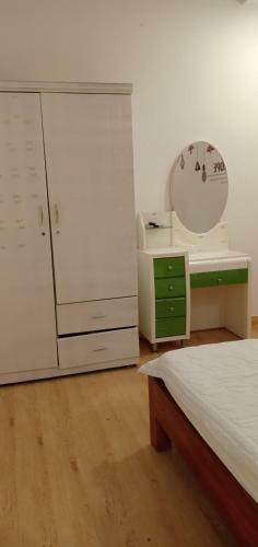 Apartamento C?n H? 1 Ph�ng Ng?