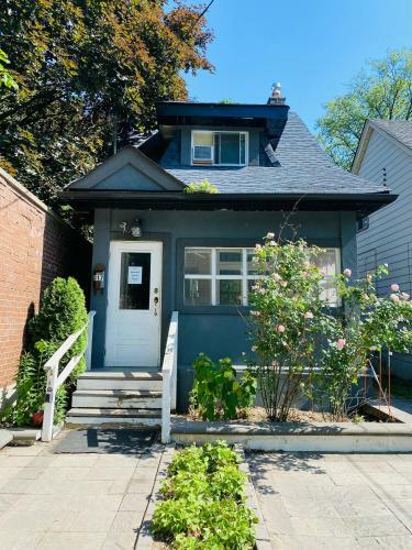 Apartamento Decent Suite East York Space Share Toronto Canada