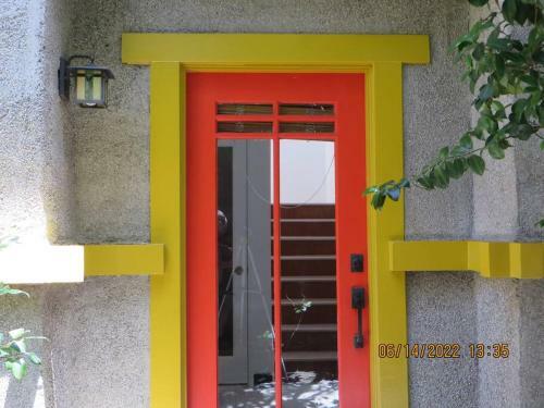 Cool Pad 2 Electric Car Garage Beach Central 8 Ok