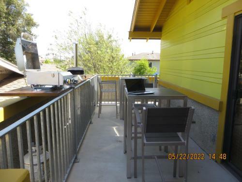 Cool Pad 2 Electric Car Garage Beach Central 8 Ok