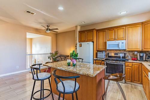 Spacious 3br 3bath Townhouse 5-mins To Bay & Beach