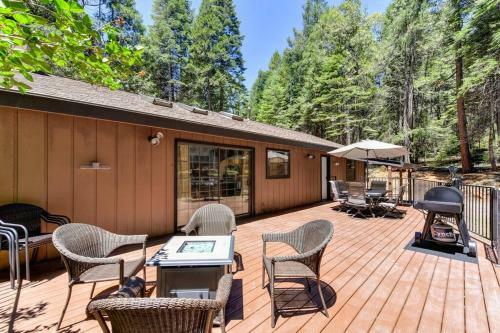 Harmony Ridge Ranch Nestled On A Secluded 6 Acres
