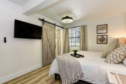 Harmony Ridge Ranch Nestled On A Secluded 6 Acres