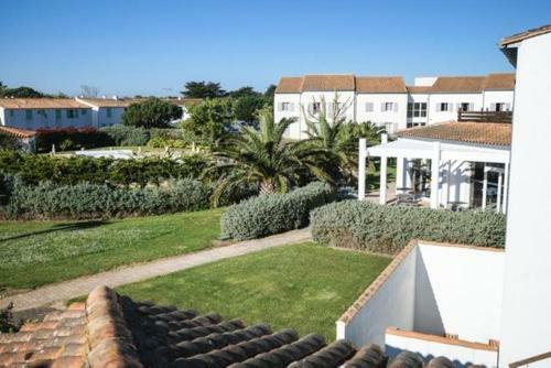 Hotel Thalacap Ars-en-r�