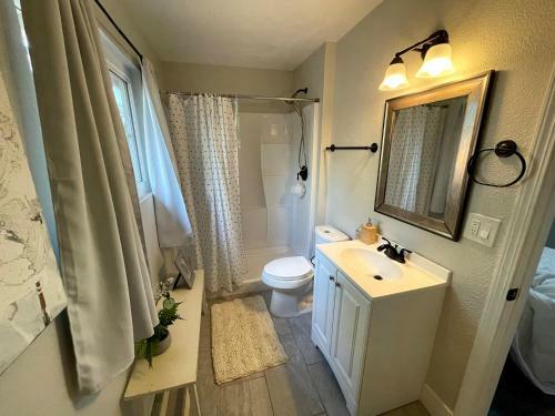 Sacramento Modern Bungalow Close 2 Ucd Med Center