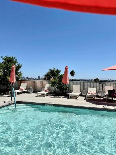 Entire Apartment 1bed/1bath West Hollywood