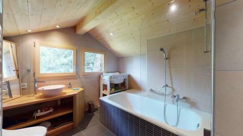Les Chanterelles Cosy & Quiet Chalet 12 Pers