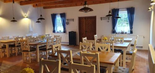 Hostal Vinn� Sklep A Penzion U Bobule