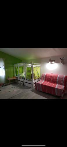 Villa De 100m2, Avec Piscine, 6/7 Personnes