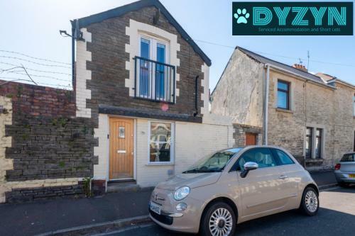The Coach House Roath - Short Lets In Cardiff