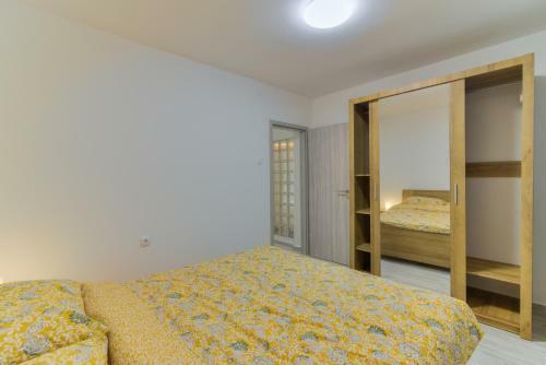 Apartamento Demi II