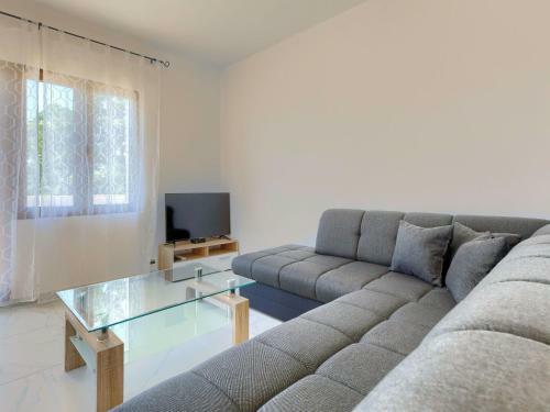 Holiday Home Mia