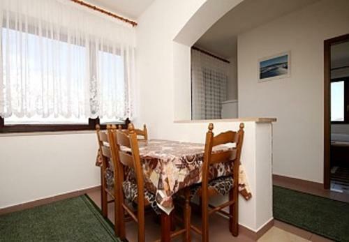 Hostal Apartments Asi - 60 M From Sea