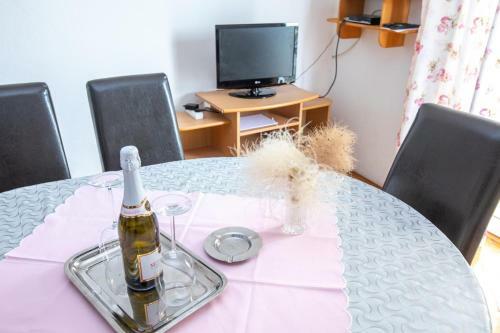 Apartments Skeva