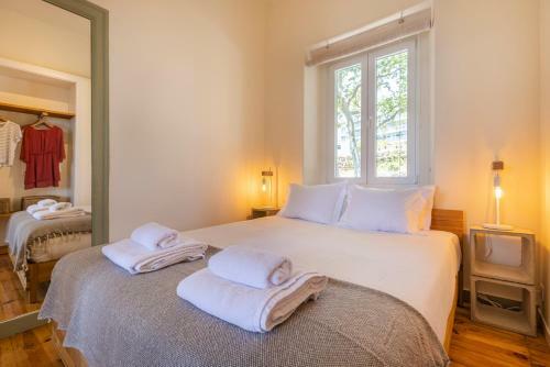 Monte Estoril Train Station - Seaside Apartment