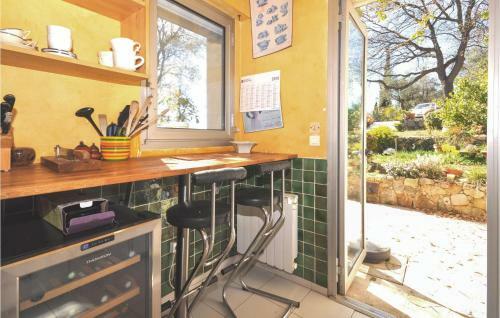 Holiday Home Cabris Bis Chemin Des Val�rianes