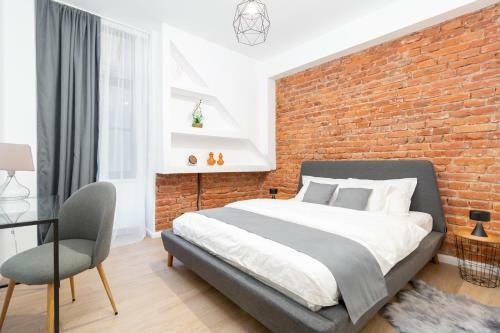 Cadoro City Center Apartments