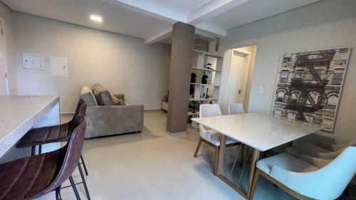 Apartamento Novinho E Confort�vel No Centro De Foz