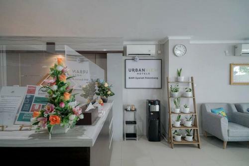 Urbanview Hotel Bari Syariah Palembang