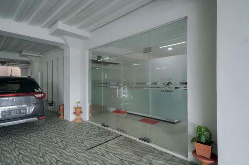 Urbanview Hotel Bari Syariah Palembang