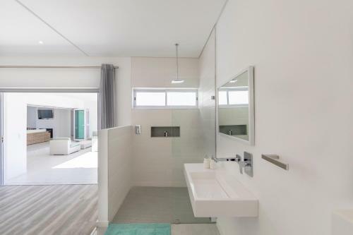 189 Casa Del Playa (3 Bedrooms)
