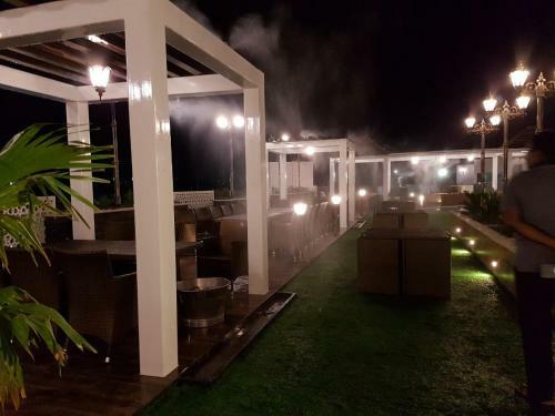 Love Kush Hotel