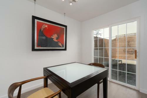 Impeccable Home Walking Distance To The Beach!