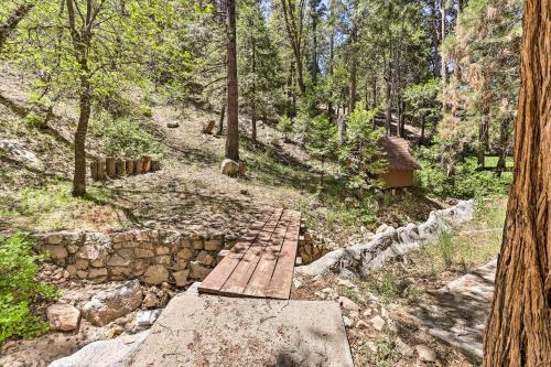 Relaxing Twin Peaks Retreat With Deck And Grill!