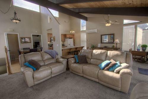 Let's Dock On Emerald By Lake Tahoe Accommodations