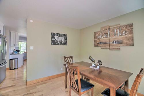 Convenient Longmont Home With Hot Tub And Sauna!