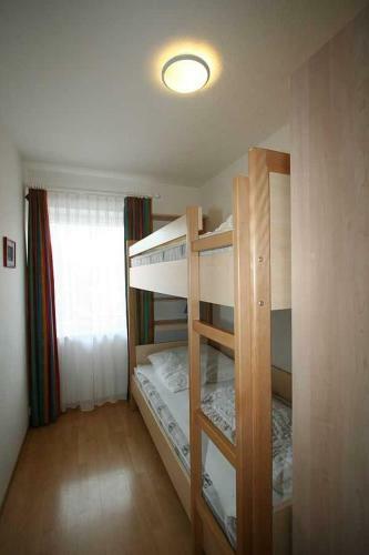 Apartamento Seepark Burhave _ Reetdachhaus Neu