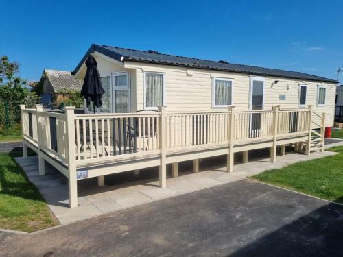 8 Berth Deluxe Pg153 Golden Palm Chapel St Leonards
