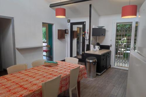 Apartamento Charming Duplex With Pool - Between City And Sea