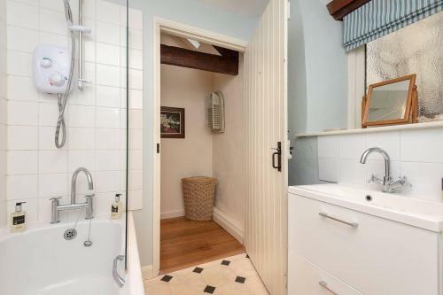 Calf Pen - Tranquil 2-bedroom Holiday Cottage