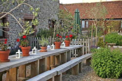 Bull Pen - Tranquil 1-bedroom Holiday Cottage