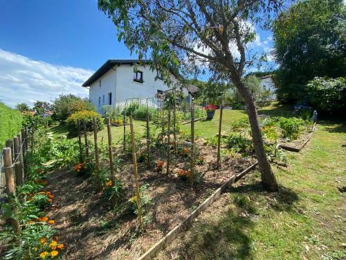 Biarritz, Villa Standing 8 Couchages, Grand Jardin