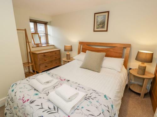 The Granary Dee Valley Escape With Hot Tub