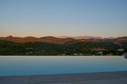 Villa Olive Valley