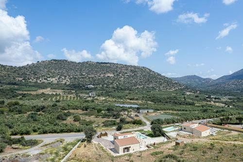 Villa Unique Stonebuilt Rural Retreat With Private Pool!