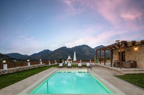 Villa Unique Stonebuilt Rural Retreat With Private Pool!
