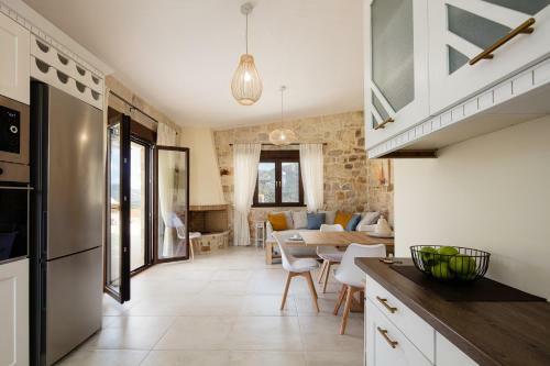 Villa Unique Stonebuilt Rural Retreat With Private Pool!